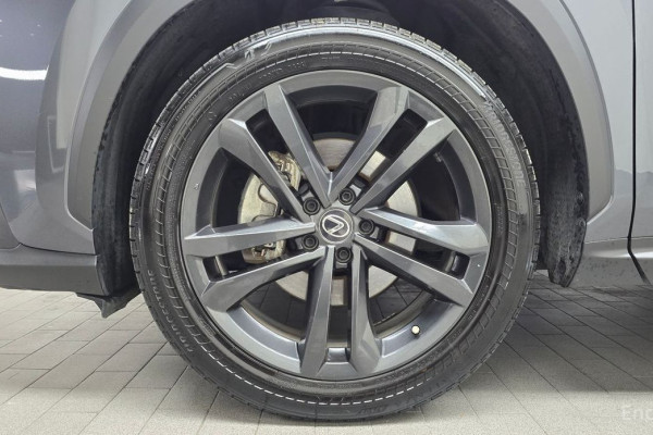 2022 Lexus NX с пробегом 65 982 км