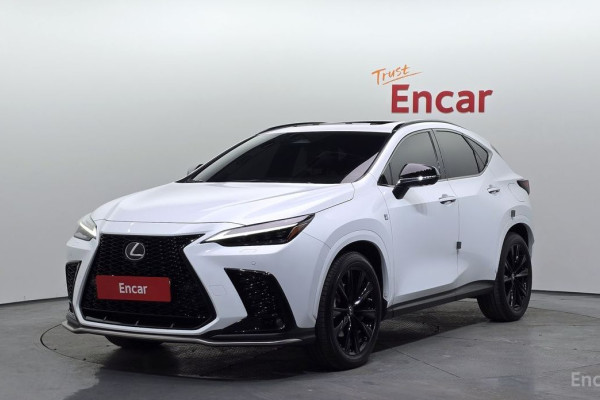 2022 Lexus NX с пробегом 82 374 км