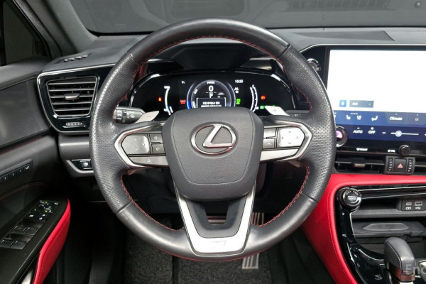 2022 Lexus NX с пробегом 22 430 км