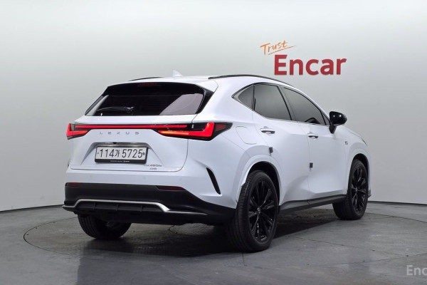 2022 Lexus NX с пробегом 82 374 км