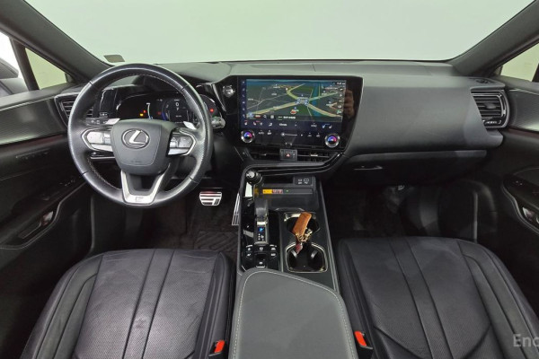 2022 Lexus NX с пробегом 82 374 км