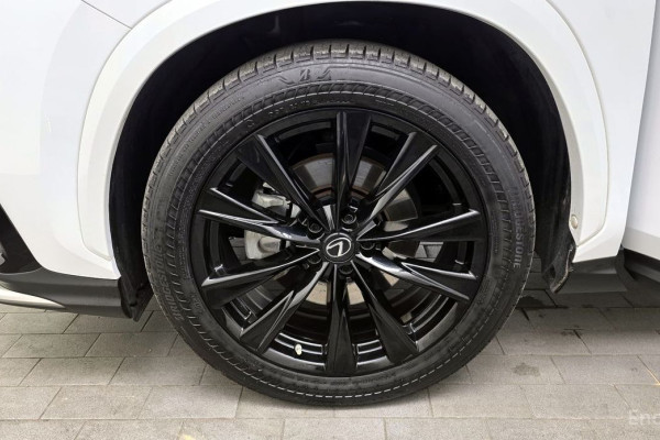 2022 Lexus NX с пробегом 63 485 км