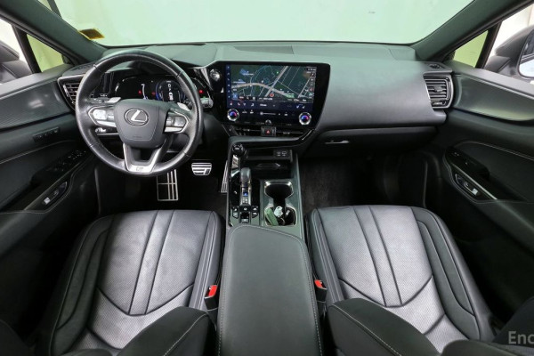 2022 Lexus NX с пробегом 63 485 км