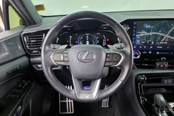 2022 Lexus NX с пробегом 63 485 км