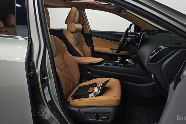 2023 Lexus NX с пробегом 28 616 км