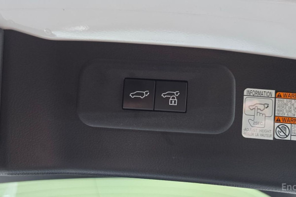 2022 Lexus NX с пробегом 82 374 км