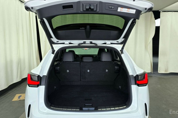 2022 Lexus NX с пробегом 63 485 км