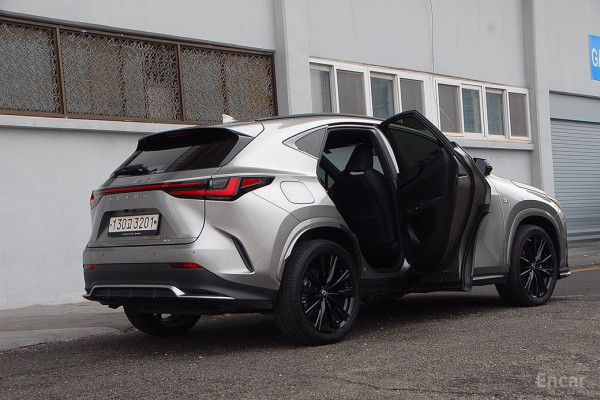 2023 Lexus NX с пробегом 53 515 км