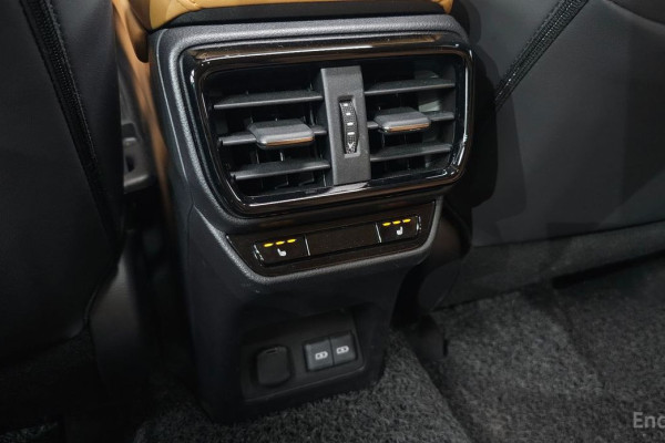 2023 Lexus NX с пробегом 28 616 км