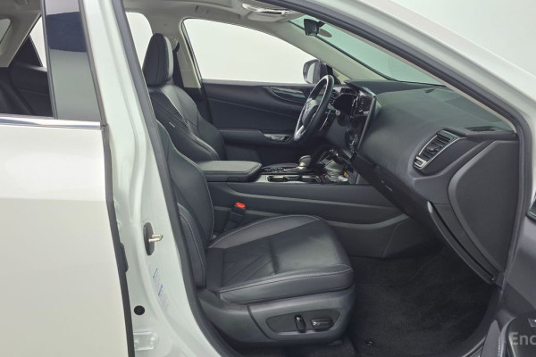 2023 Lexus NX с пробегом 59 887 км