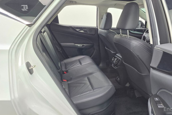 2023 Lexus NX с пробегом 59 887 км