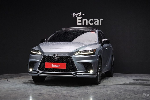 2023 Lexus RX с пробегом 24 789 км