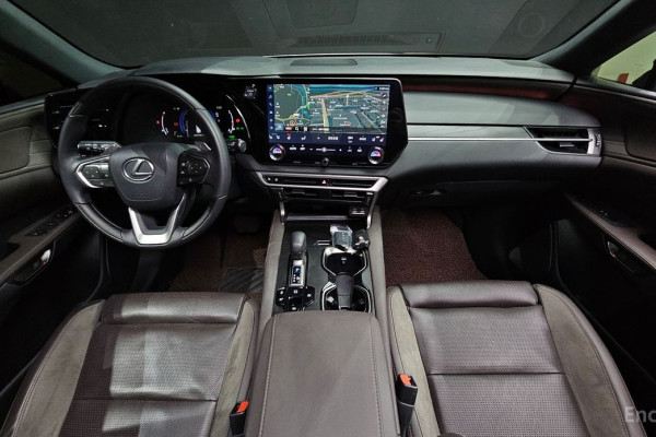 2023 Lexus RX с пробегом 71 906 км