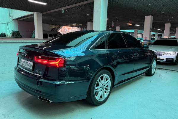 2016 Audi A6 с пробегом 213 000 км