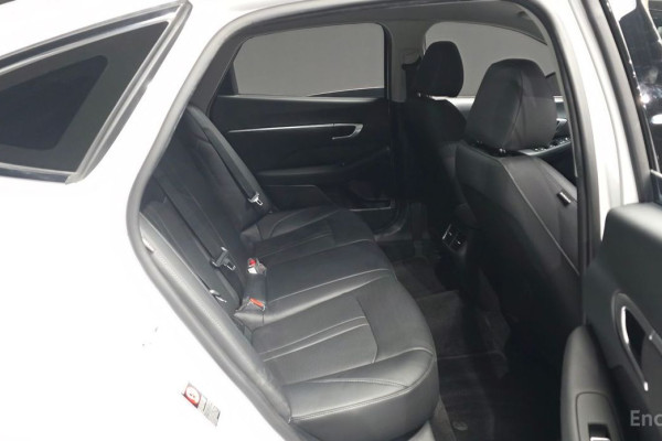 2022 Hyundai Sonata с пробегом 63 397 км