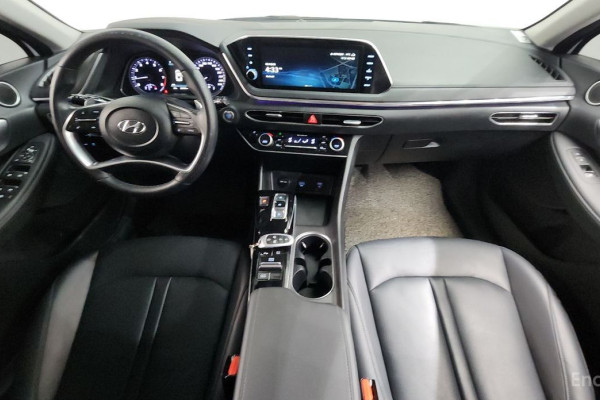 2022 Hyundai Sonata с пробегом 56 784 км