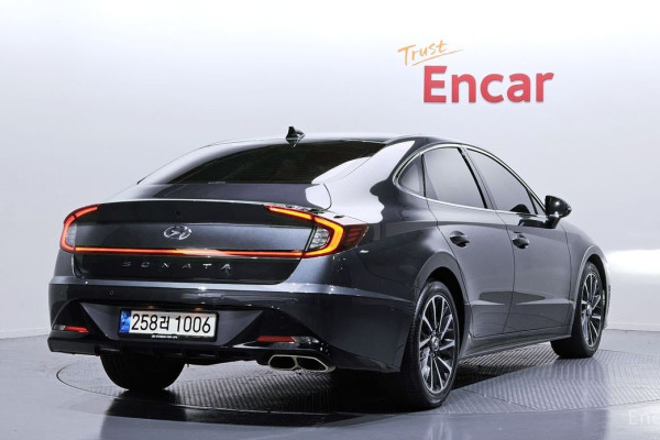 2021 Hyundai Sonata с пробегом 62 218 км