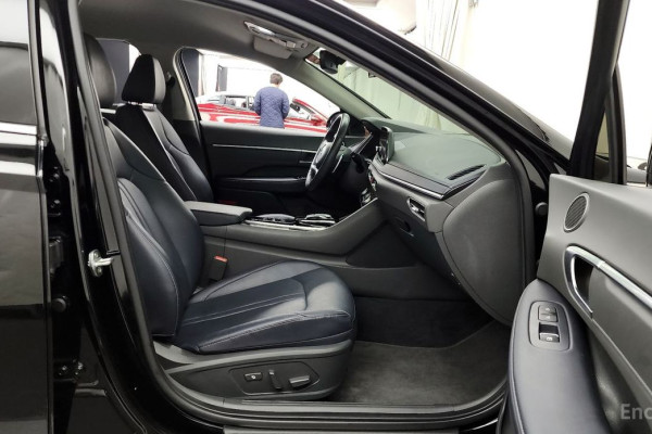2021 Hyundai Sonata с пробегом 105 736 км