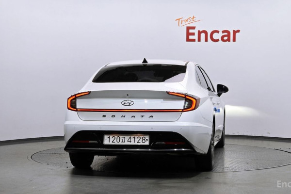 2021 Hyundai Sonata с пробегом 57 869 км