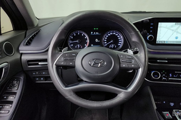 2021 Hyundai Sonata с пробегом 105 736 км