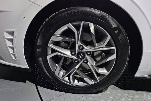 2021 Hyundai Sonata с пробегом 69 972 км