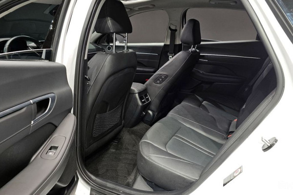 2022 Hyundai Sonata с пробегом 54 852 км