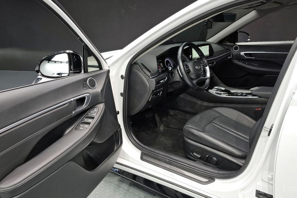 2022 Hyundai Sonata с пробегом 54 852 км