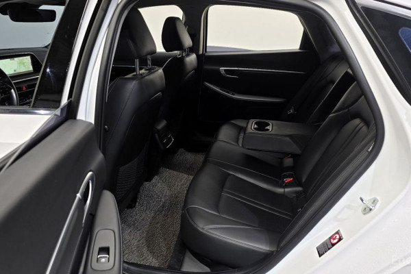 2021 Hyundai Sonata с пробегом 57 046 км