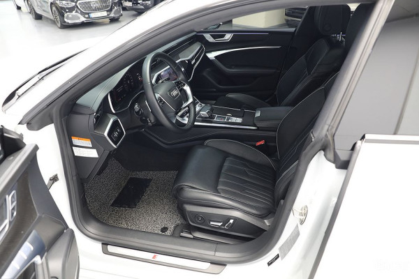 2022 Audi A7 с пробегом 20 917 км