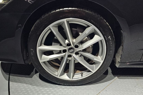 2020 Audi A7 с пробегом 67 656 км