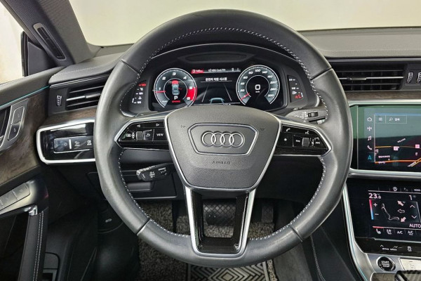 2021 Audi A7 с пробегом 68 882 км