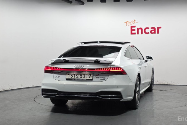2020 Audi A7 с пробегом 24 089 км