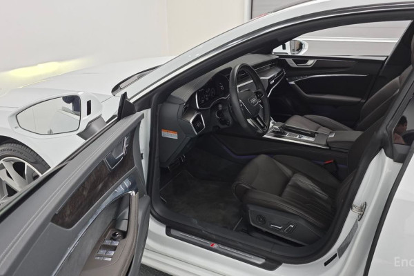 2020 Audi A7 с пробегом 24 089 км