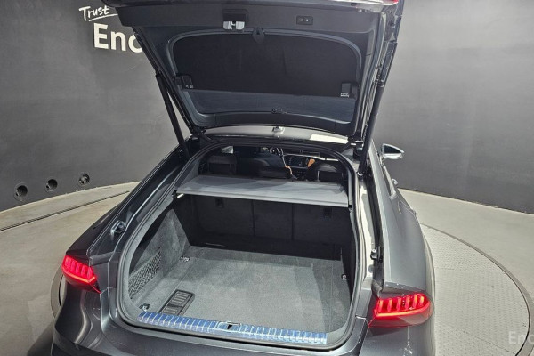 2020 Audi A7 с пробегом 53 092 км