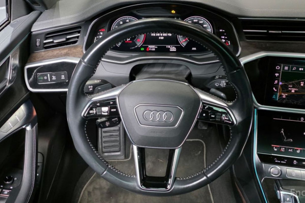 2020 Audi A7 с пробегом 76 595 км