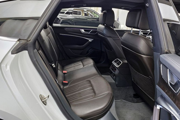 2020 Audi A7 с пробегом 33 858 км