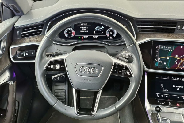 2020 Audi A7 с пробегом 33 858 км