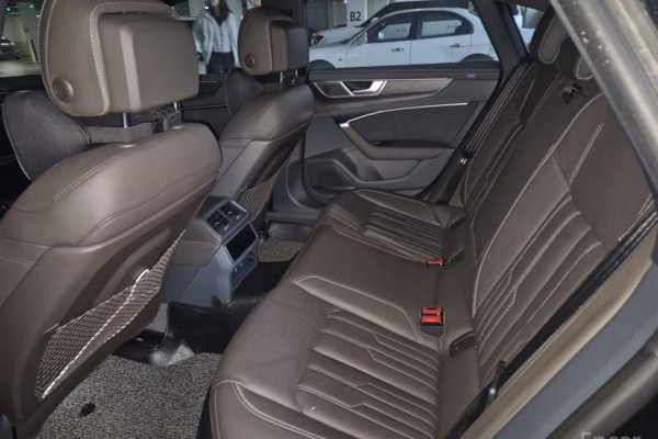 2021 Audi A7 с пробегом 82 268 км