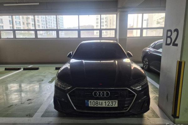2021 Audi A7 с пробегом 82 268 км
