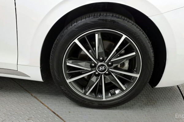 2022 Hyundai Grandeur с пробегом 59 728 км