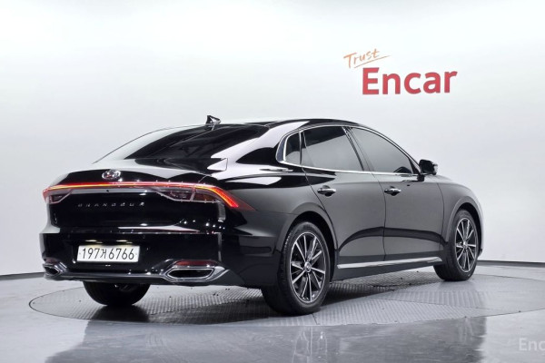 2022 Hyundai Grandeur с пробегом 52 406 км