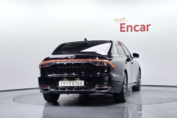 2022 Hyundai Grandeur с пробегом 52 406 км