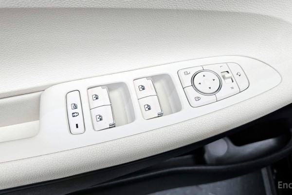 2022 Hyundai Grandeur с пробегом 92 511 км