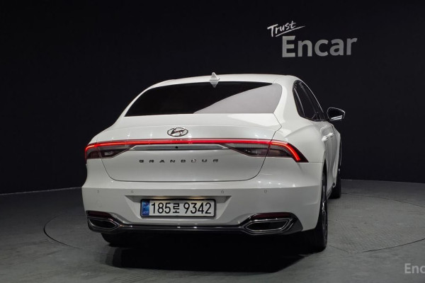 2022 Hyundai Grandeur с пробегом 107 202 км