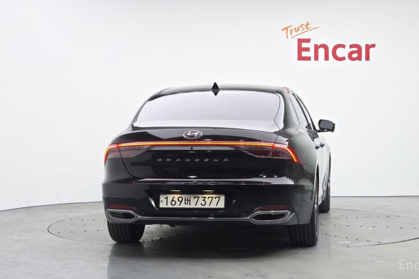 2021 Hyundai Grandeur с пробегом 67 078 км