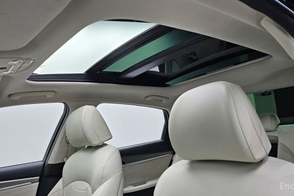 2022 Hyundai Grandeur с пробегом 92 822 км