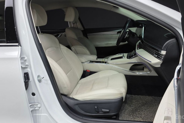 2022 Hyundai Grandeur с пробегом 107 202 км