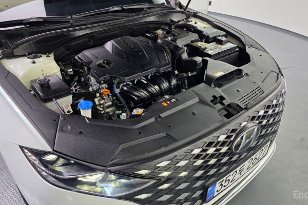 2021 Hyundai Grandeur с пробегом 140 981 км