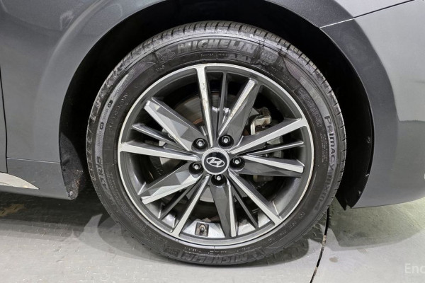 2022 Hyundai Grandeur с пробегом 120 803 км