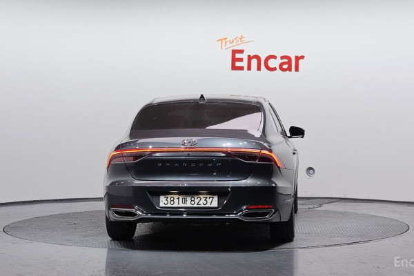 2022 Hyundai Grandeur с пробегом 122 714 км